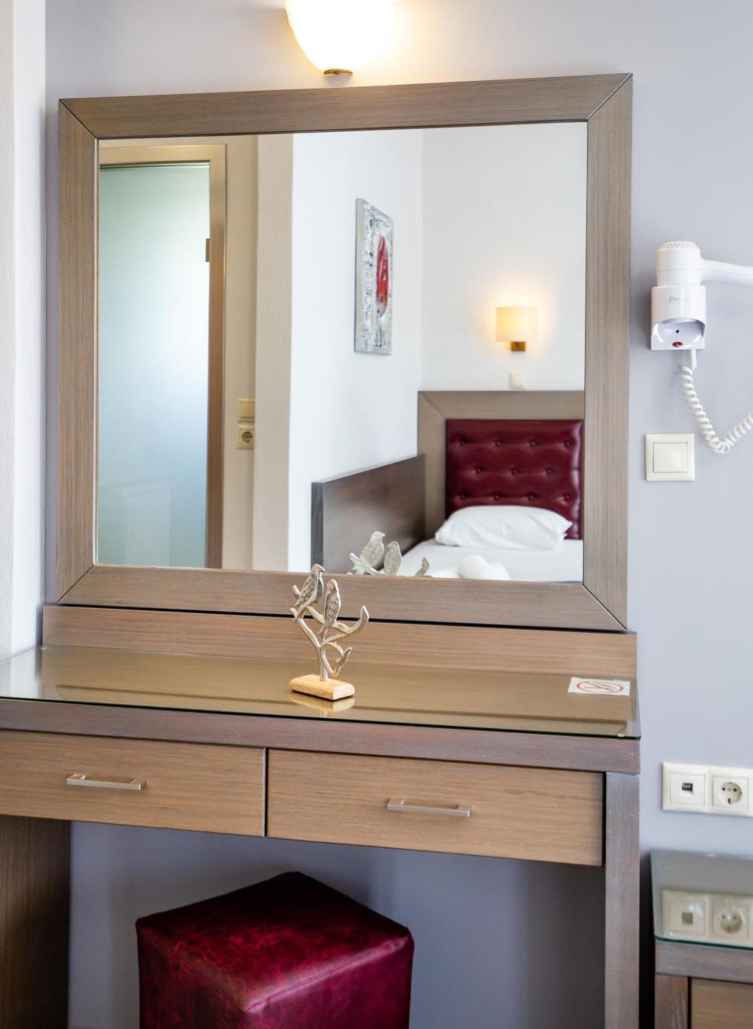 Hotel Thetis Limenas  Buitenkant foto