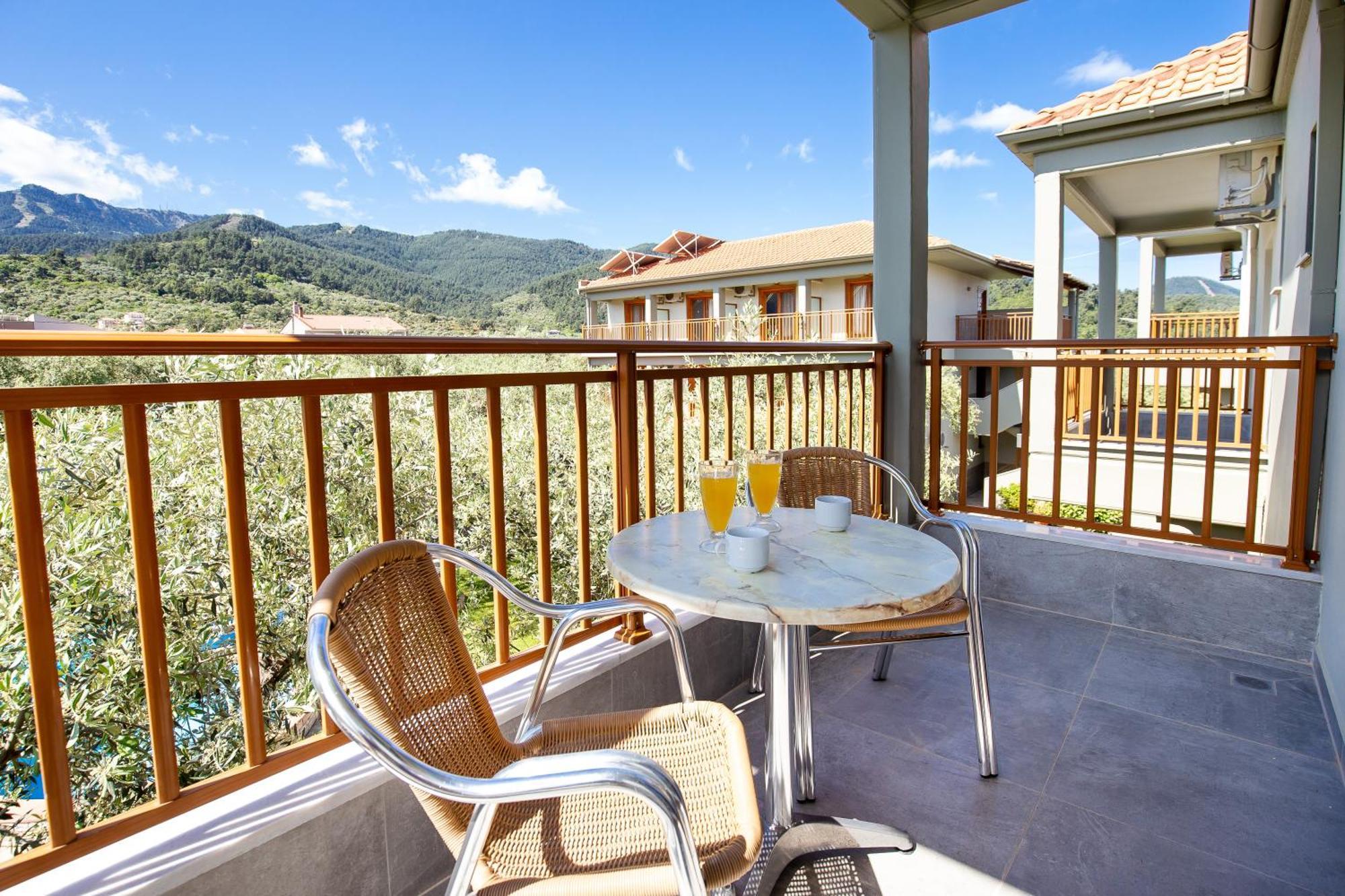 Hotel Thetis Limenas  Buitenkant foto